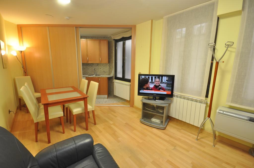 Apartamentos Toro 33 Salamanca Habitación foto